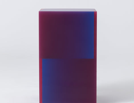2-Way Shift Box in Red/Purple sitting facturestudio