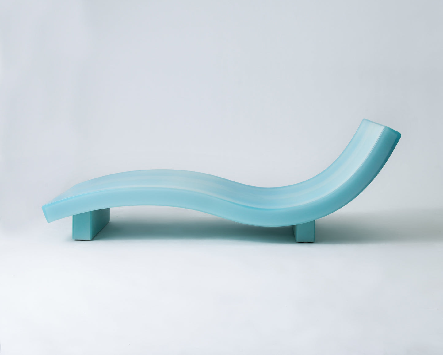 Ripple Chaise Lounge facturestudio