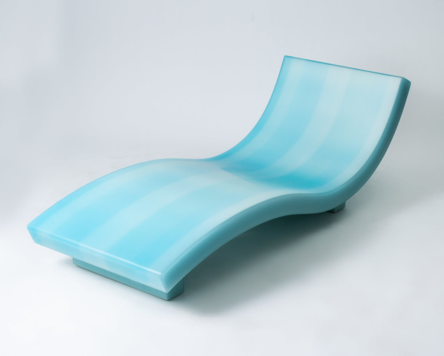 Ripple Chaise Lounge facturestudio