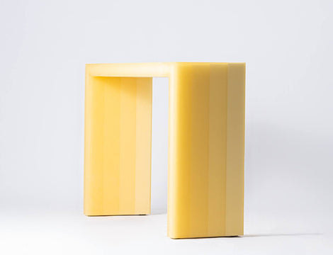 Yellow Console facturestudio